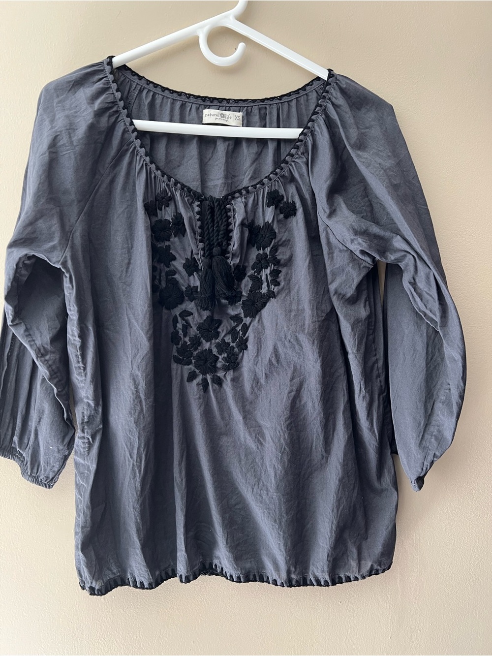 Natural Life XS Christy embroidered charcoal lightweight cotton peasant blouse.